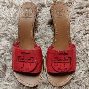 Tory Burch Shoes - Tory Burch Patent Leather Logo Mules Tory Burch Shoes - Tory Burch Patent Leather Logo Mules